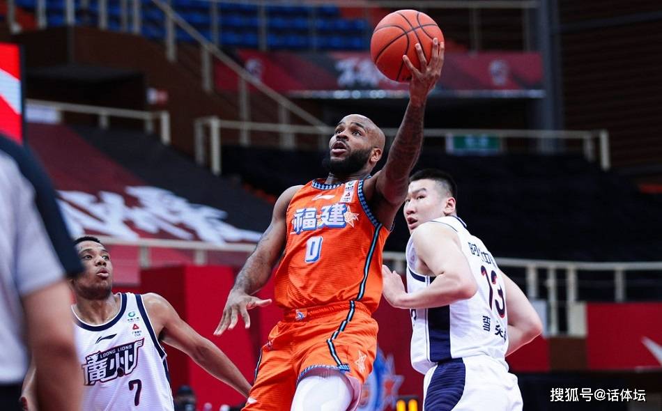 Rookie连续五场比赛得分超过重返赛场，篮网不断突破！上演精彩一战的简单介绍爱游戏登录入口