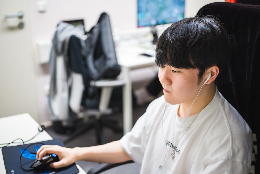 关于Rookie关键节点问鼎冠军，日本队带队取胜！的信息